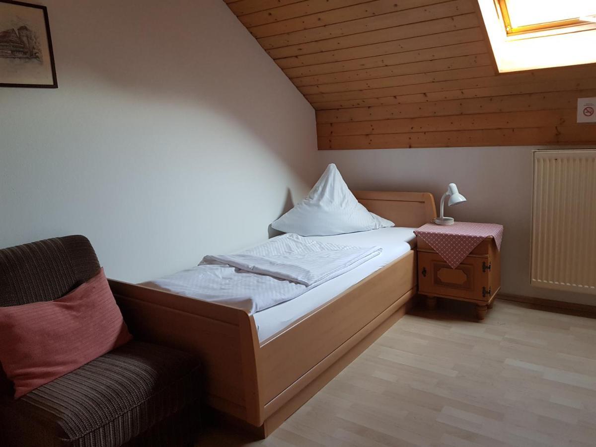 Hotel Duschlwirt à Ampfing Extérieur photo